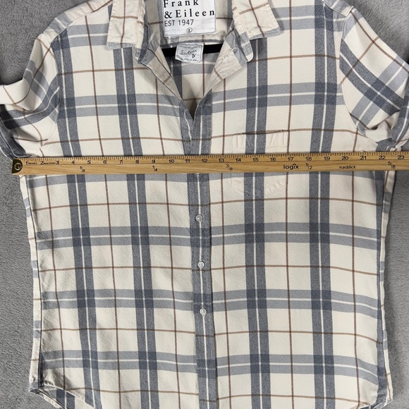 Frank & Eileen Eileen Relaxed Plaid Button Up Shirt Women's Large Cream Gray - Picture 7 of 10